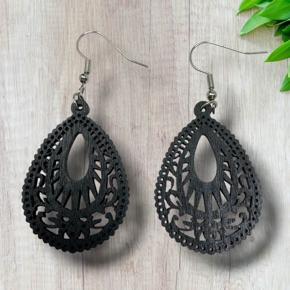 Vintage Y2K Modernist Dangle Dyed Filigree Balsa Wood Earrings Pierced Delicate